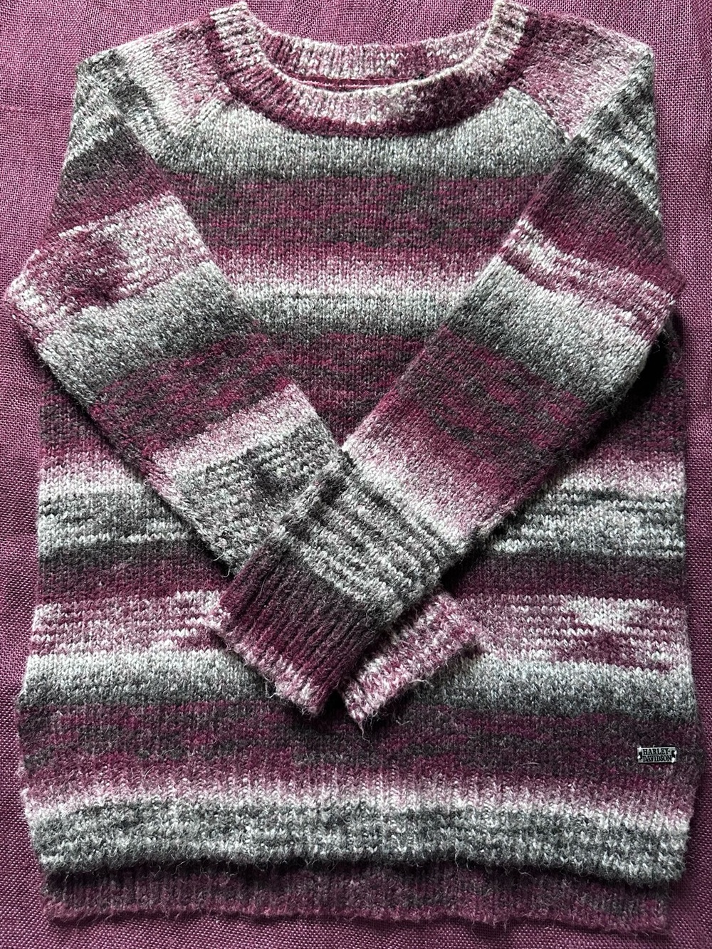 Harley-Davidson women’s Wool Blend Knit Sweater Medium Burgundy Pullover